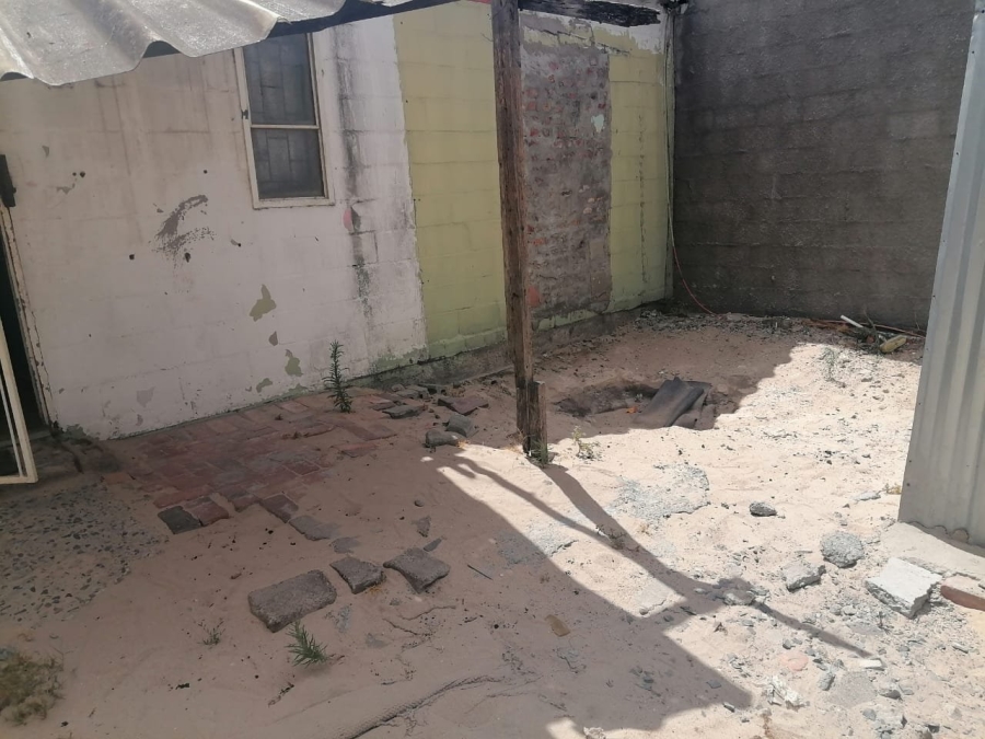 1 Bedroom Property for Sale in Wesbank Western Cape